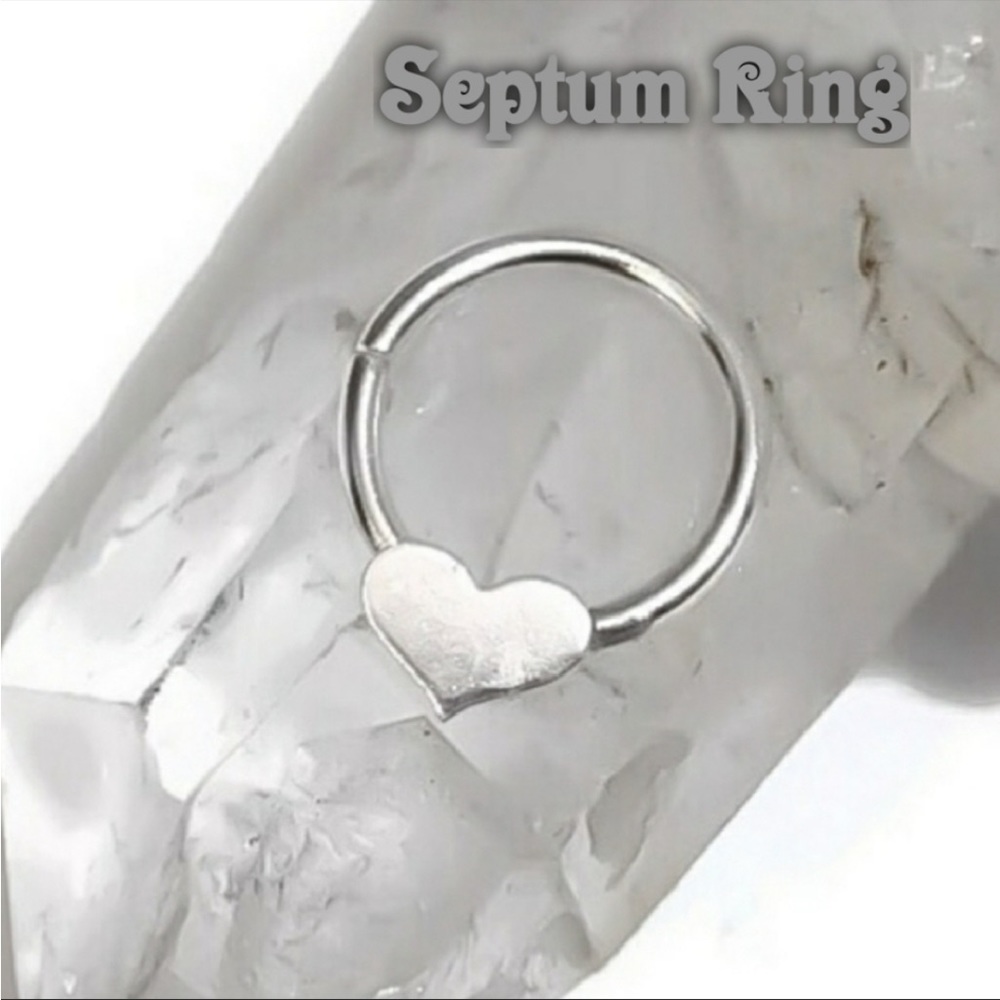 🌻NIB Handmade 925 Sterling Silver Heart Seamless Septum Ring🌻